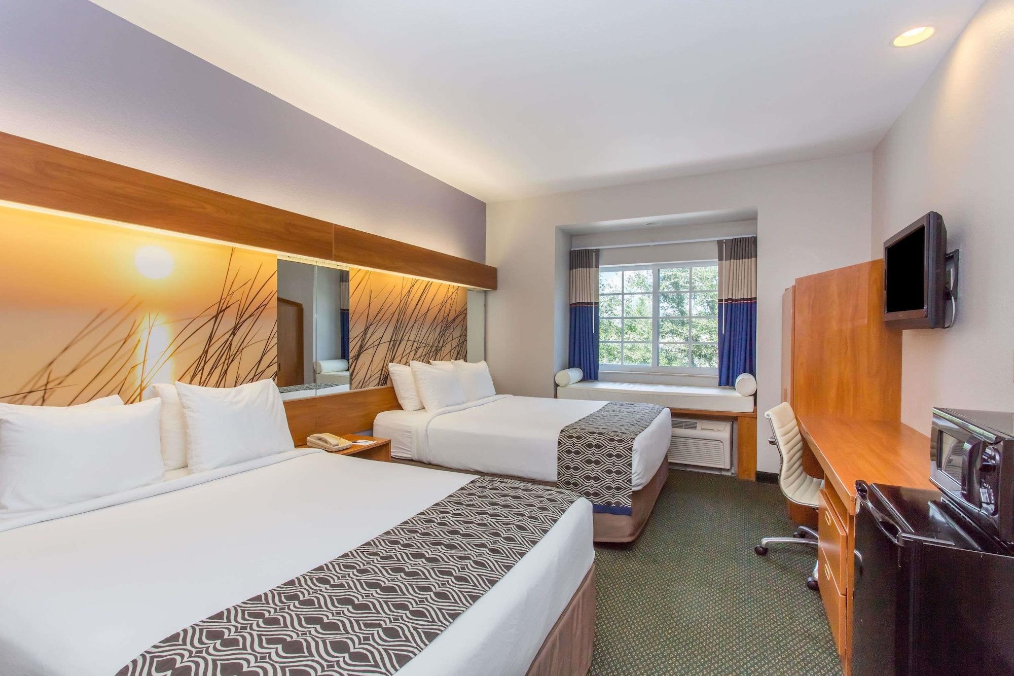 Microtel Inn & Suites By Wyndham Port Charlotte Punta Gorda Extérieur photo