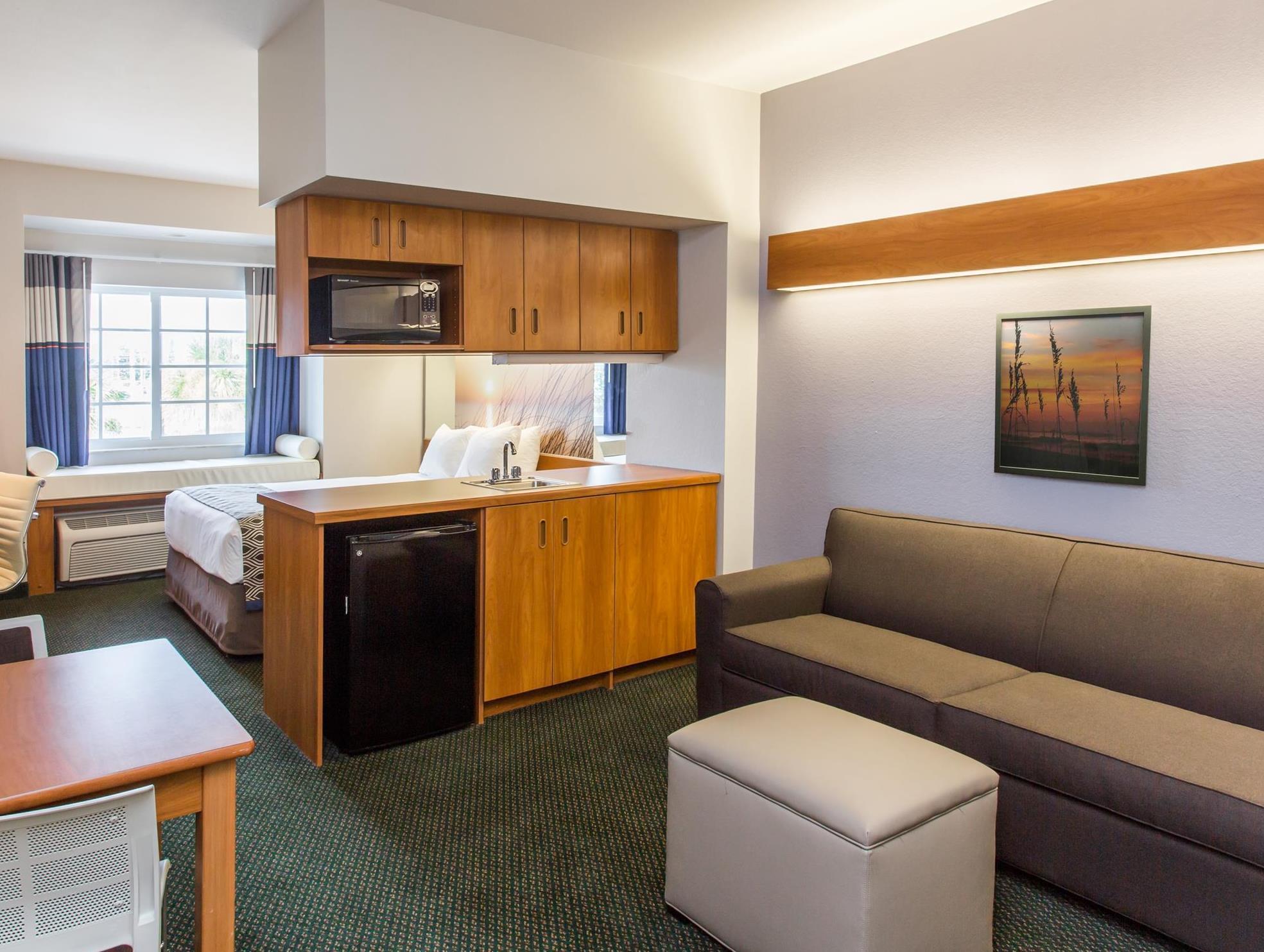 Microtel Inn & Suites By Wyndham Port Charlotte Punta Gorda Extérieur photo