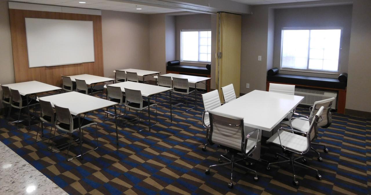 Microtel Inn & Suites By Wyndham Port Charlotte Punta Gorda Extérieur photo